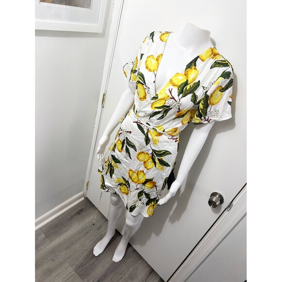 Lulus Lemon Print Wrap Dress, Size M, New with Tags! - Picture 7 of 12